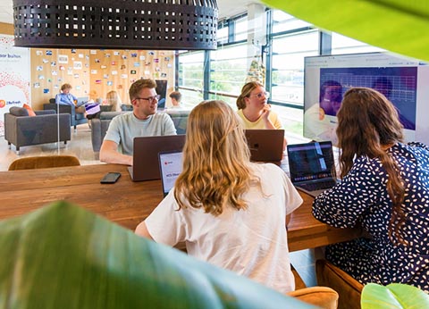 Werken bij 2BeFresh vacatures_0002_2BeFresh-33 - LR Werken bij 2BeFresh Vacatures IJsselstein/Utrecht
